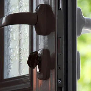 Cleveland Master Locksmith Cleveland, OH 216-606-9013 - residential-locksmith-service